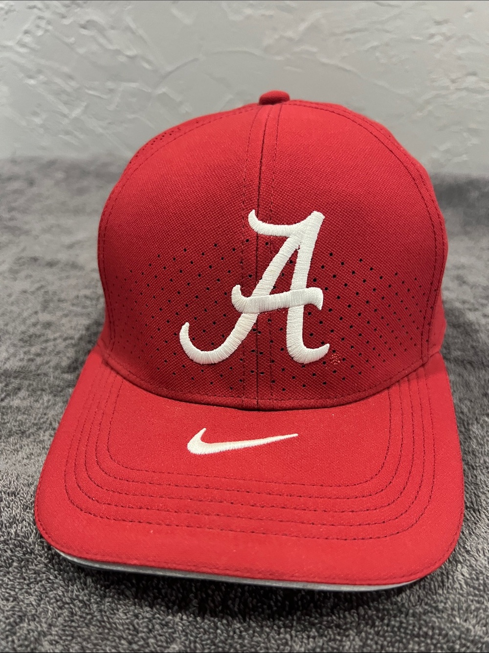 🔥🏈 ALABAMA CRIMSON TIDE Nike Classic99 Dri-Fit Sideline Performance Flex Fit Hat